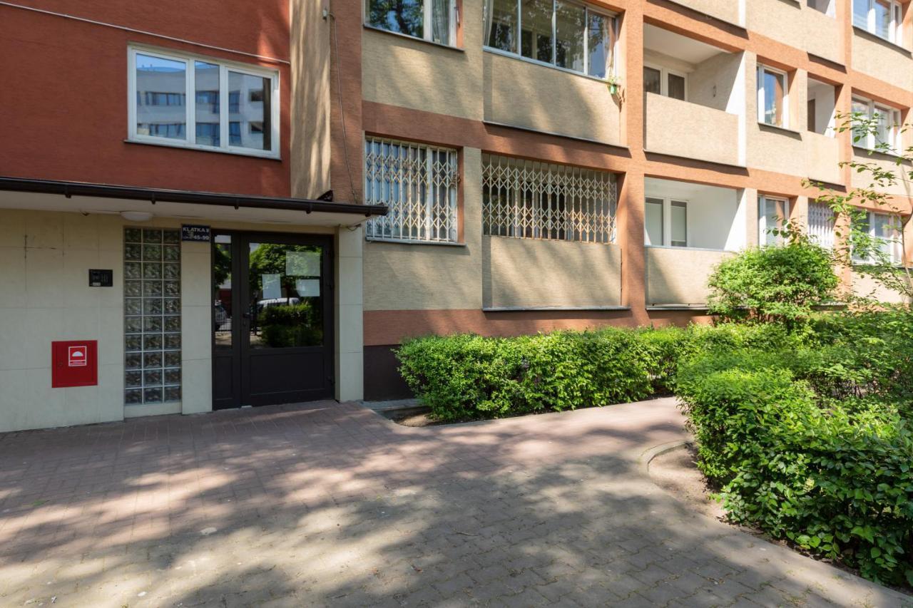 Apartaments Solec 79 By Noclegi Renters Warszawa Exteriör bild