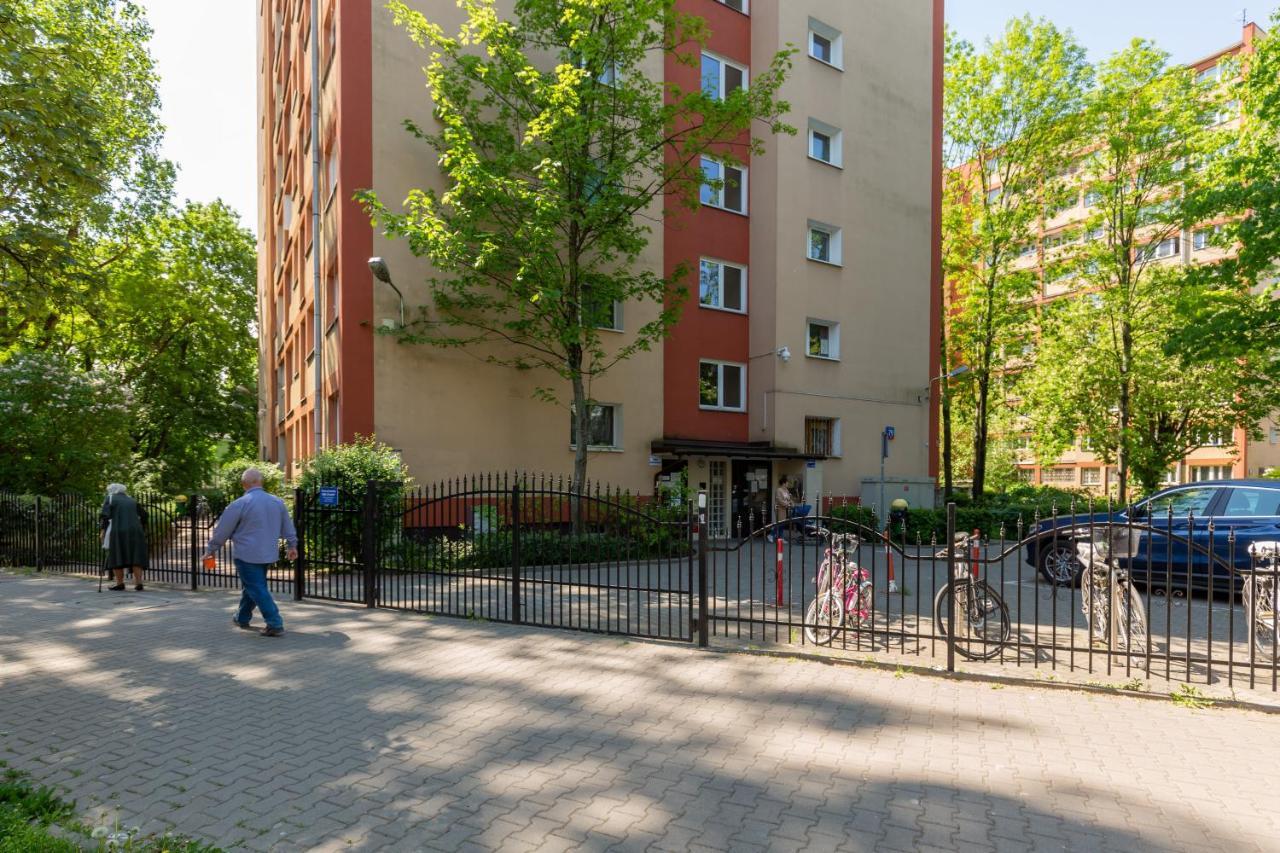 Apartaments Solec 79 By Noclegi Renters Warszawa Exteriör bild