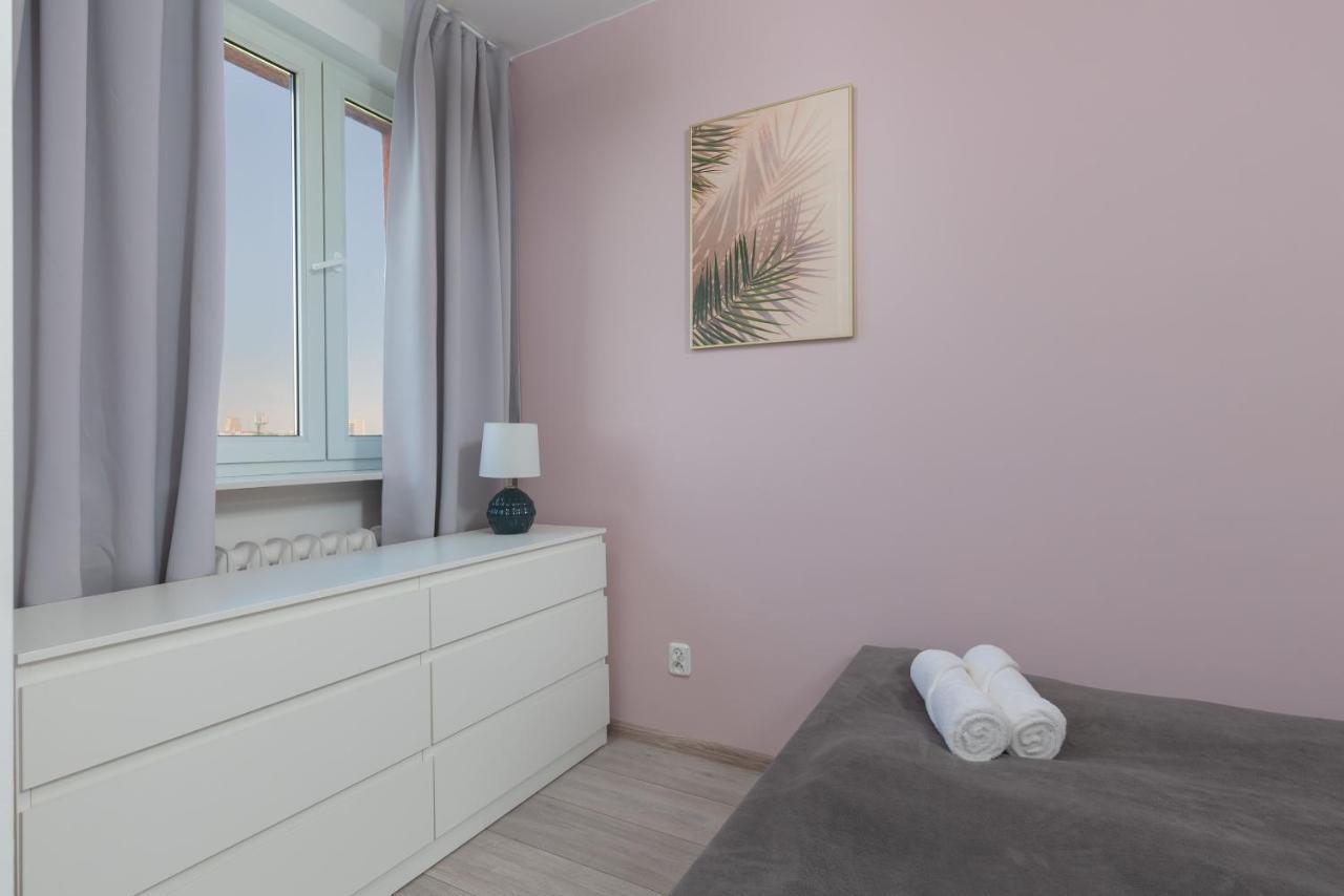 Apartaments Solec 79 By Noclegi Renters Warszawa Exteriör bild